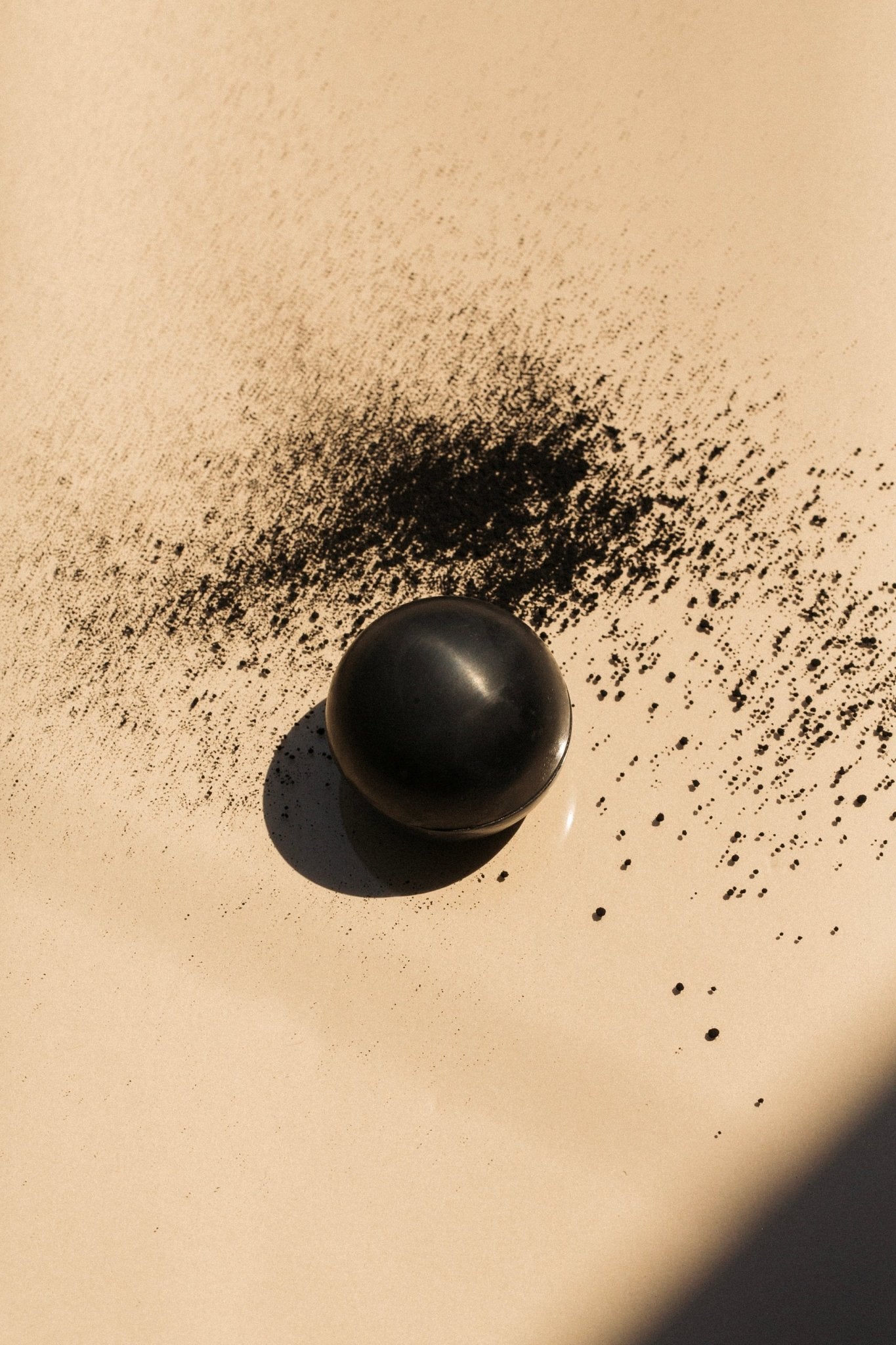 Gardener’s Sphere Soap – Activated Charcoal with Cedar & Lime